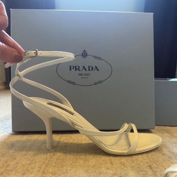Prada patent leather sandal heels - Picture 1 of 7